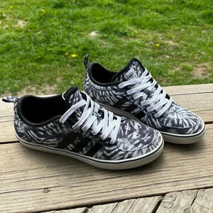 Men’s Adidas Sneakers